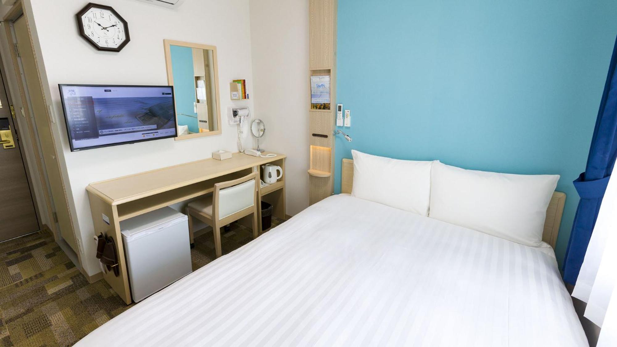 Toyoko Inn Tokyo Keio-Sen Higashi-Fuchu-Eki Kita-Guchi الغرفة الصورة
